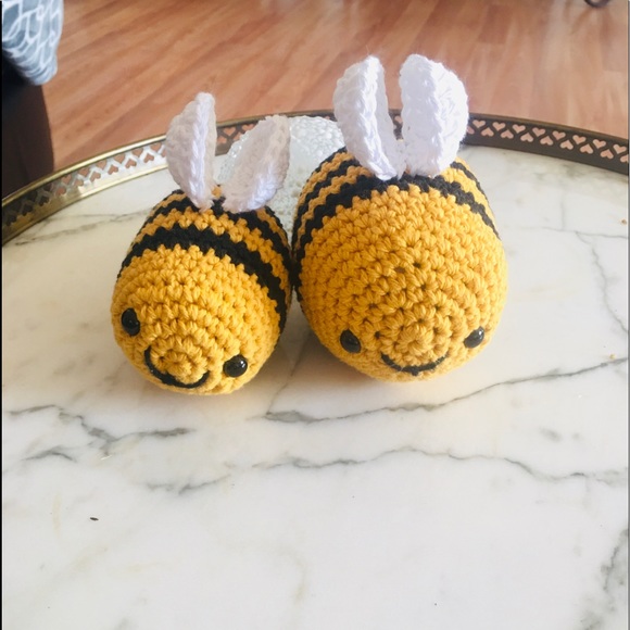 Decorative or toy handmade by me bumblebees. - Picture 2 of 5